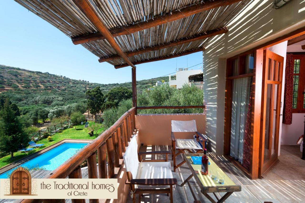 Almond Tree - Elounda Traditional Homes Of Crete