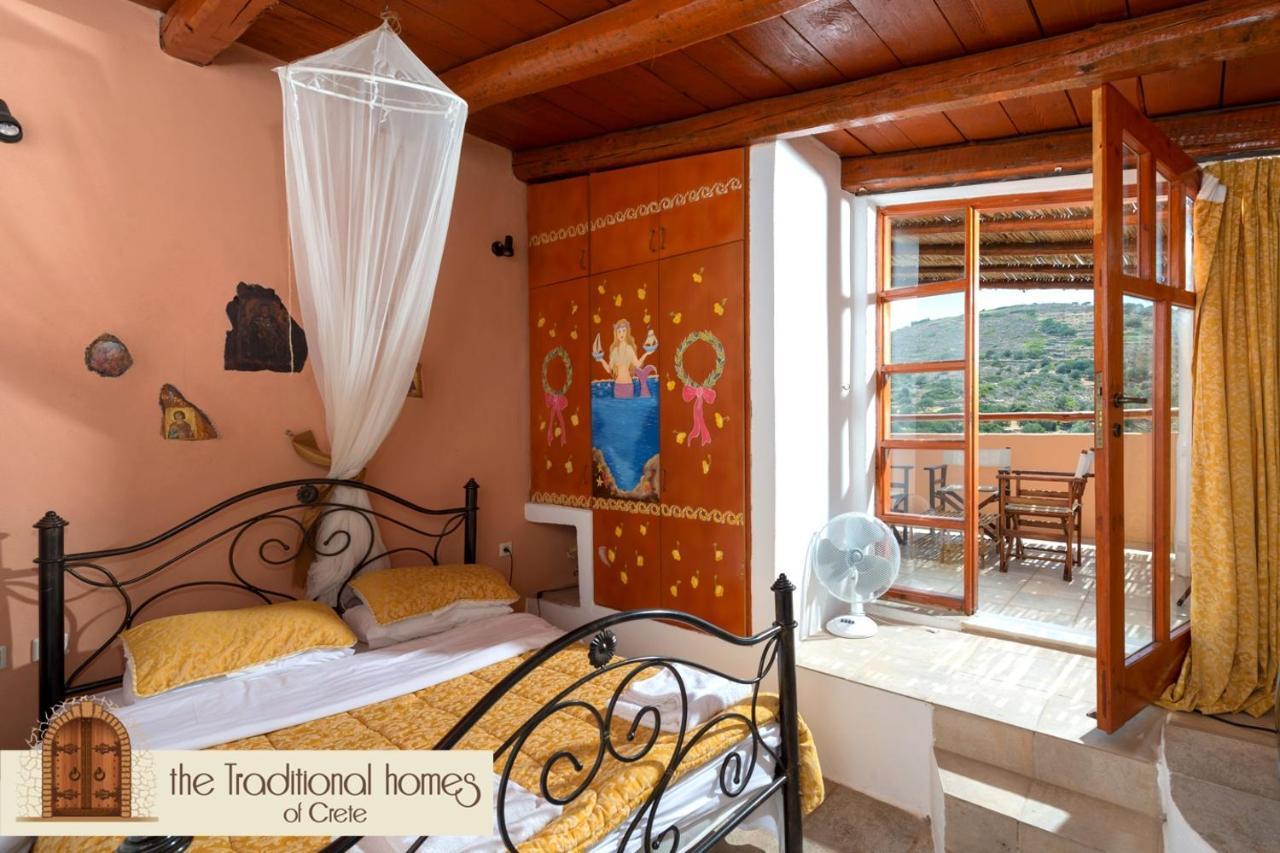 Villa Almond Tree Private Pool, Sea Views & Birds In A Relaxing Authentic Cretan Escape Vrouhas