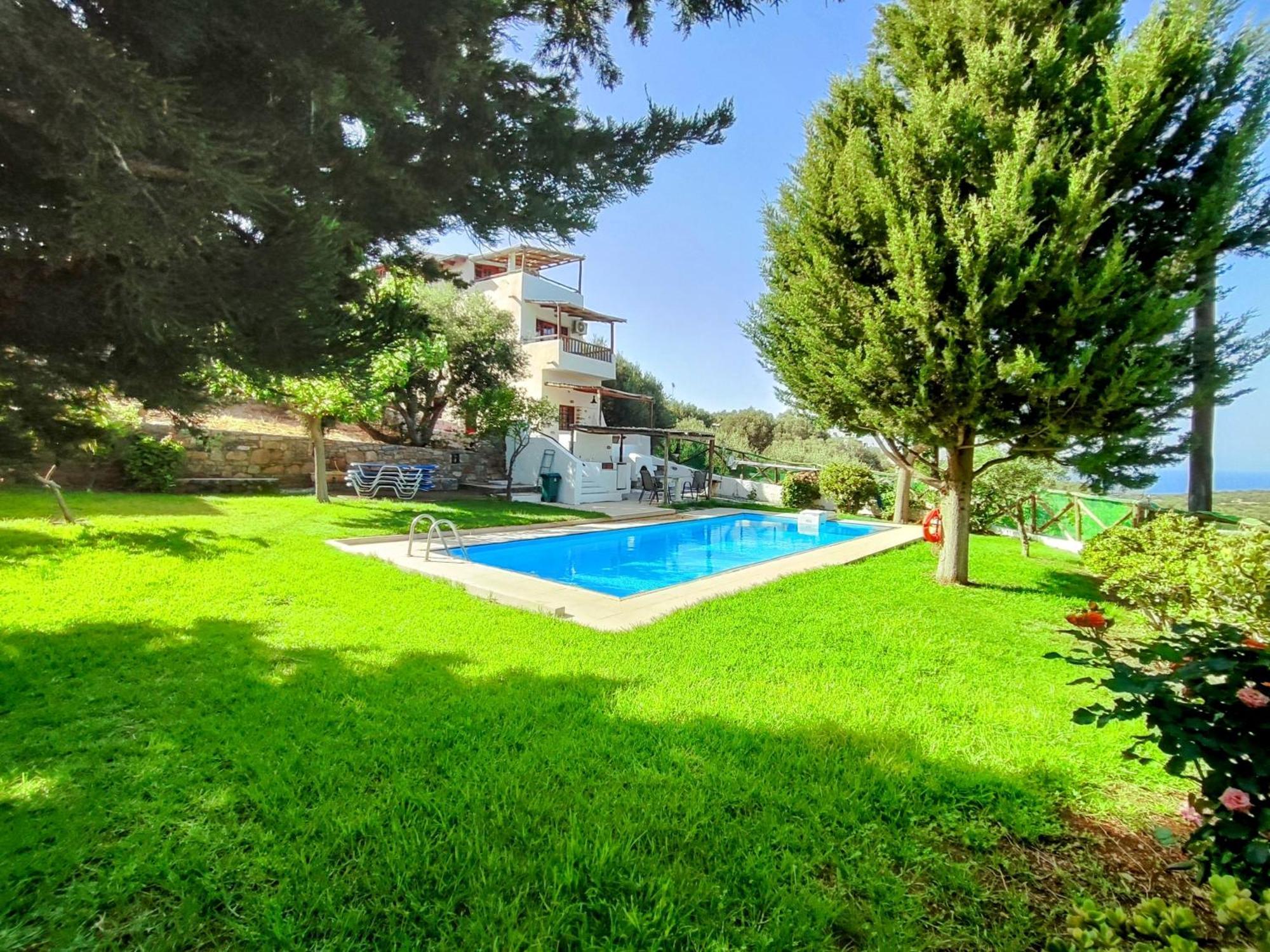 Villa Almond Tree Private Pool, Sea Views & Birds In A Relaxing Authentic Cretan Escape *